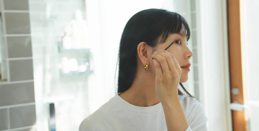 まつげの変化を 写真に撮って